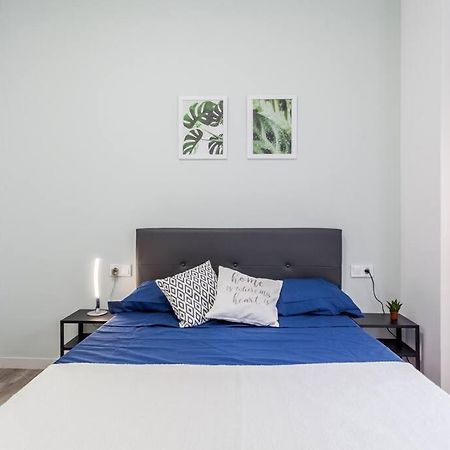 Apartamento Nuevo Cerca De La Playa Y Del Centro Valência Exterior foto