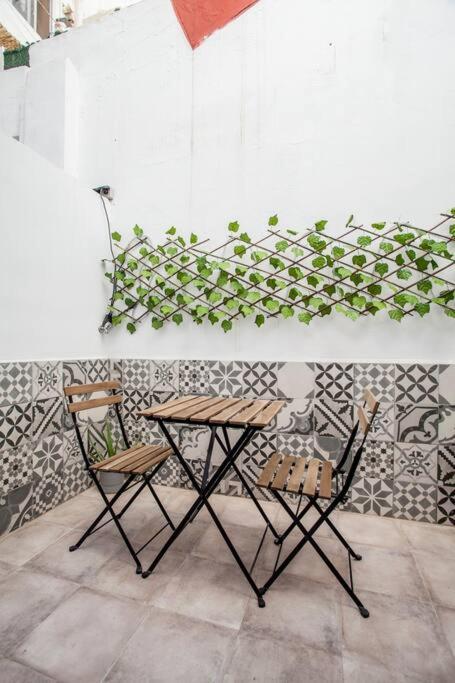 Apartamento Nuevo Cerca De La Playa Y Del Centro Valência Exterior foto