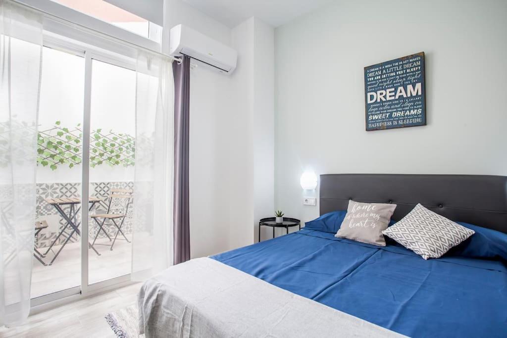 Apartamento Nuevo Cerca De La Playa Y Del Centro Valência Exterior foto